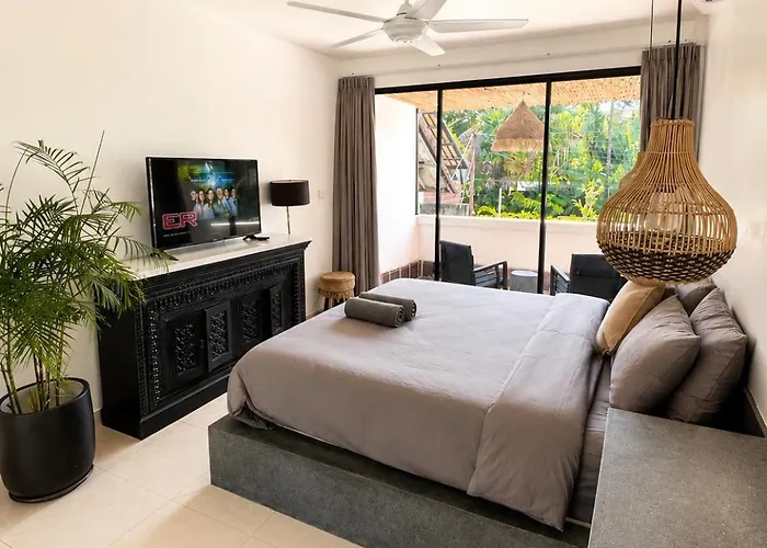 Villa The Hidden Escapes Umalas-spacious 3br With Private Pool & Garden